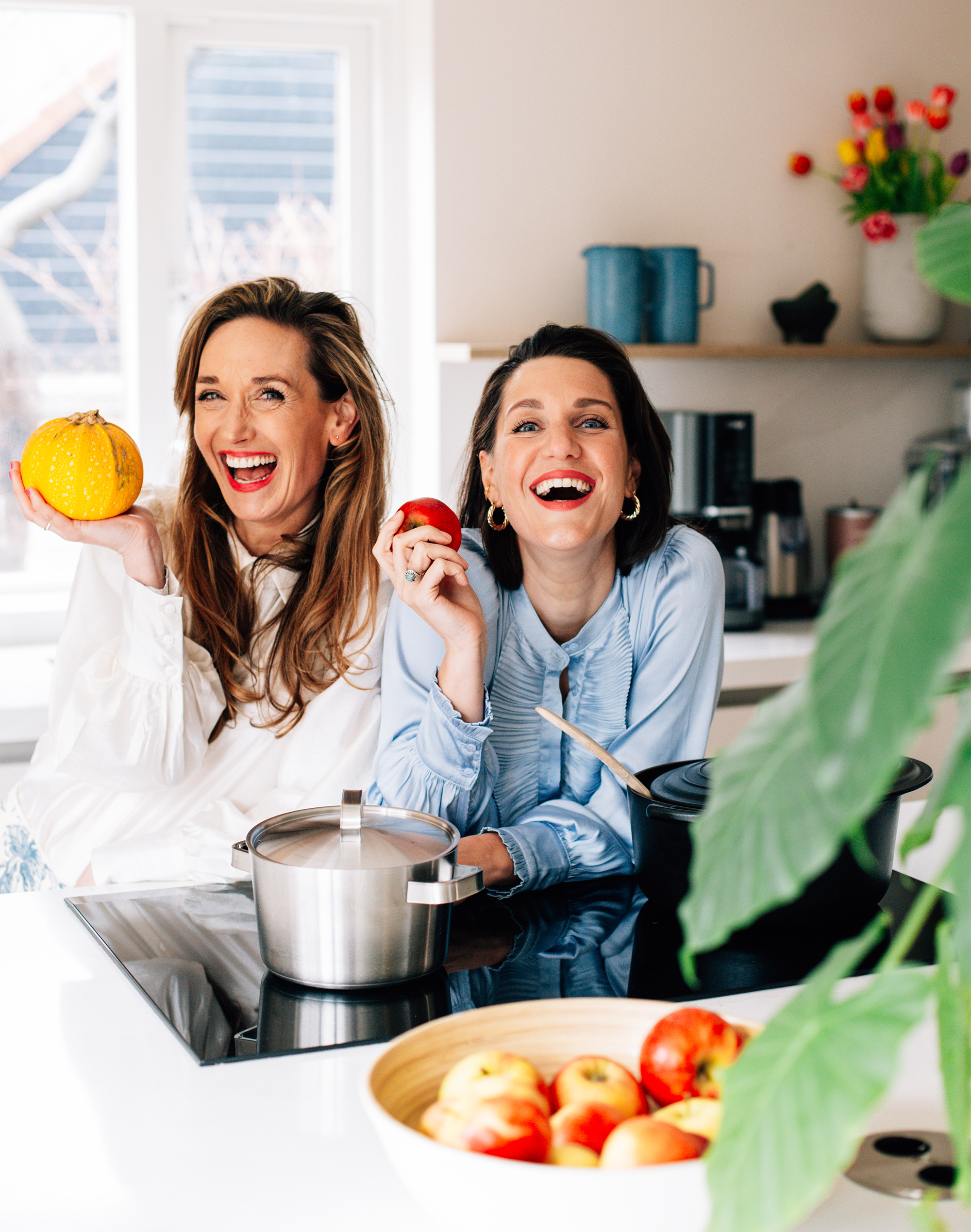 De chicks in de keuken